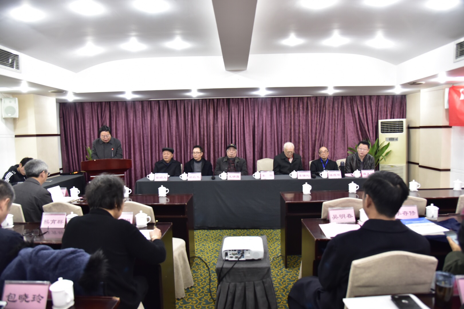 304am永利集团官网院长 李怡教授.jpg